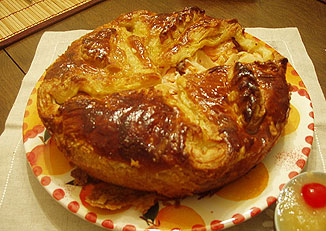 Ukrainian pyrih pie, in Polish: pirog