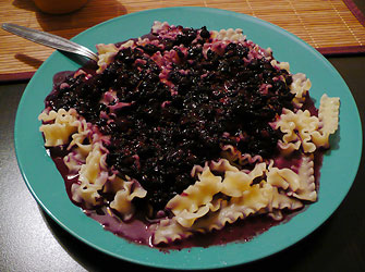 Pasta with bilberry mousse