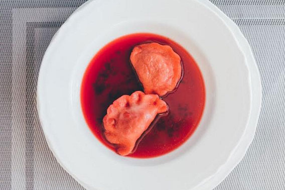 Food tasting with Delicious Poland: barszcz czerwony and pierogi.